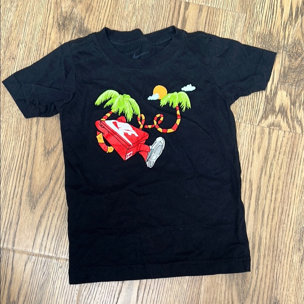 Nike Kids Black Graphic T-Shirt